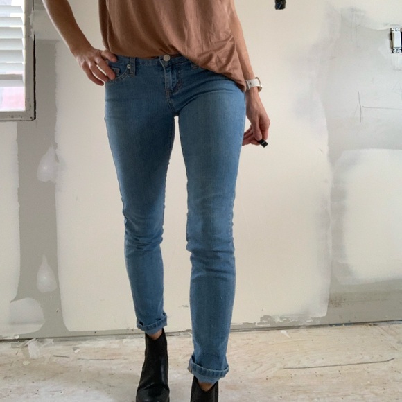 Levi skinny ankle jeans - Picture 2 of 11